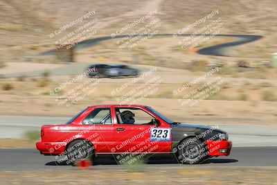 media/Oct-01-2022-Team Topak Racing (Sat) [[f860fb51be]]/2-Inter Low 2/session 1 turn 3/